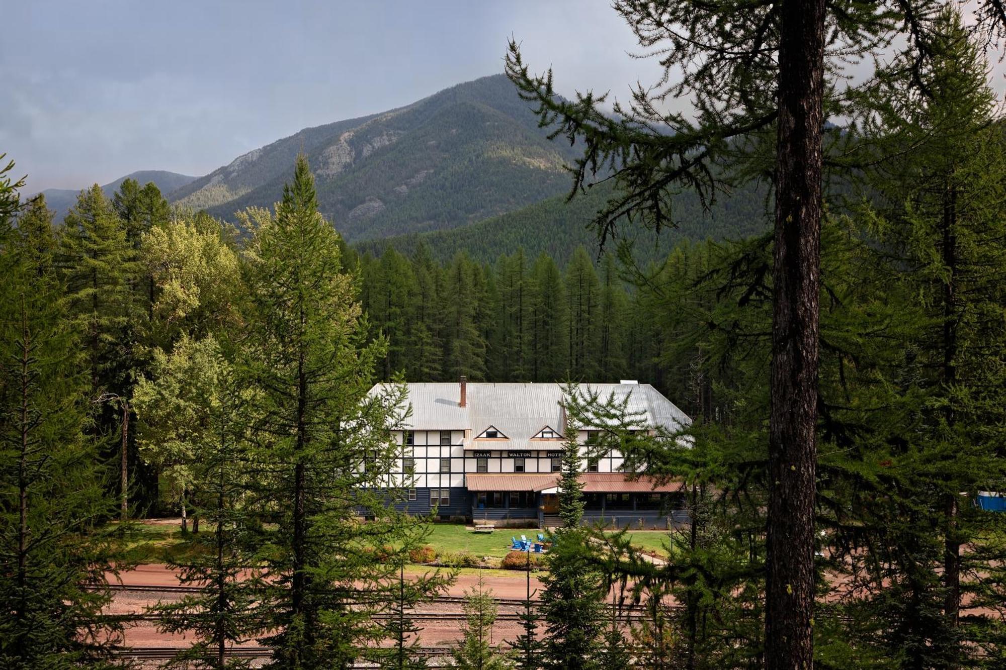 Loge Glacier National Park Essex Экстерьер фото